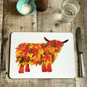 TABLEMAT - Oblong - Leaf Highland Cow Design