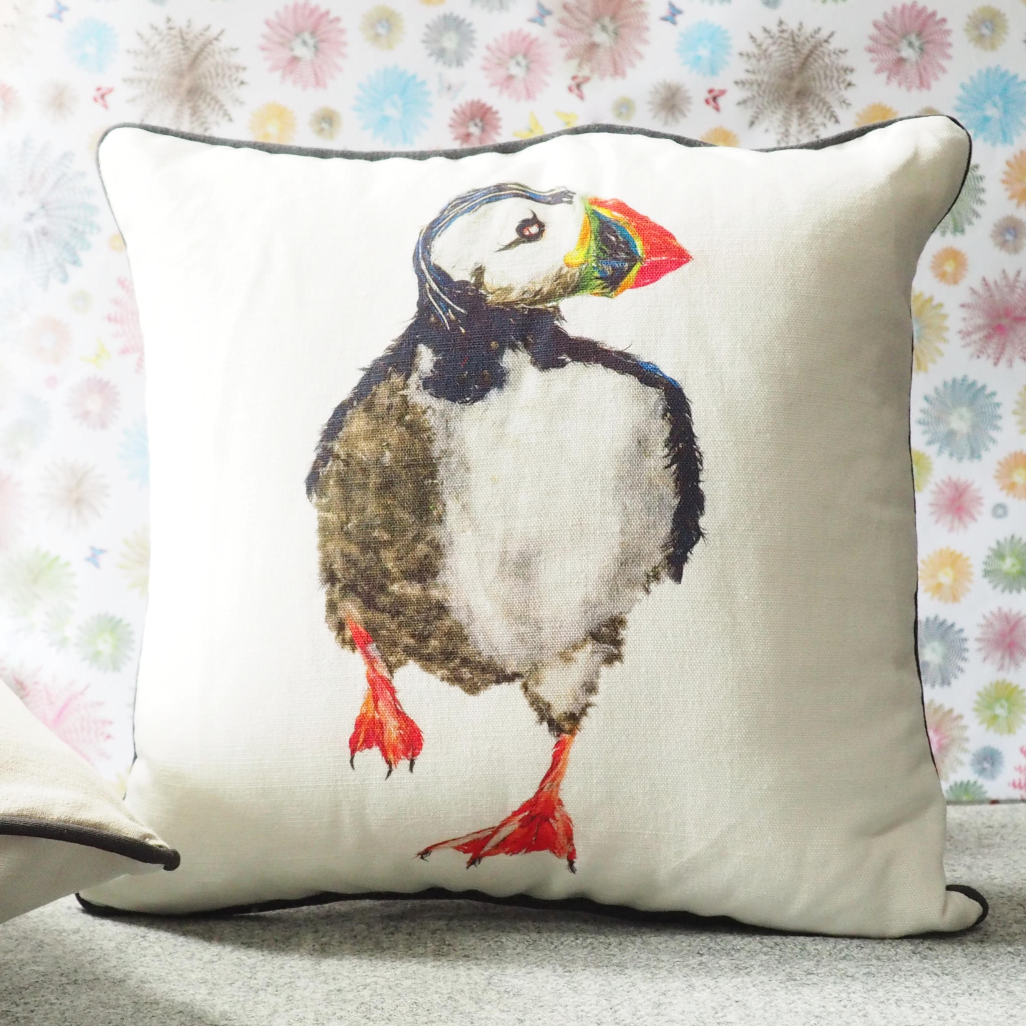 SQUARE CUSHION - Puffin Running (Avail R6F2; 5/24)