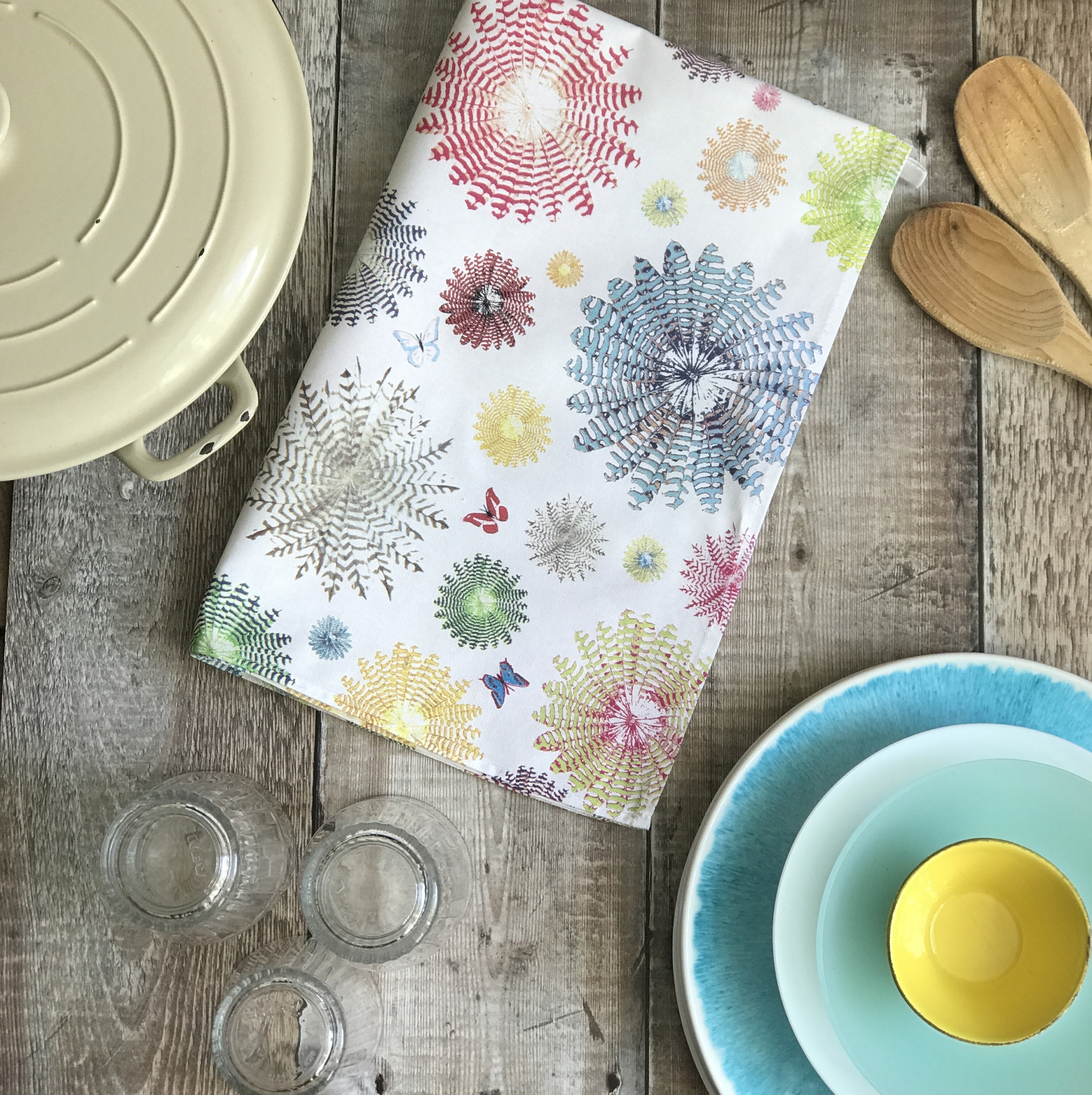 tea towel loose rounds folded