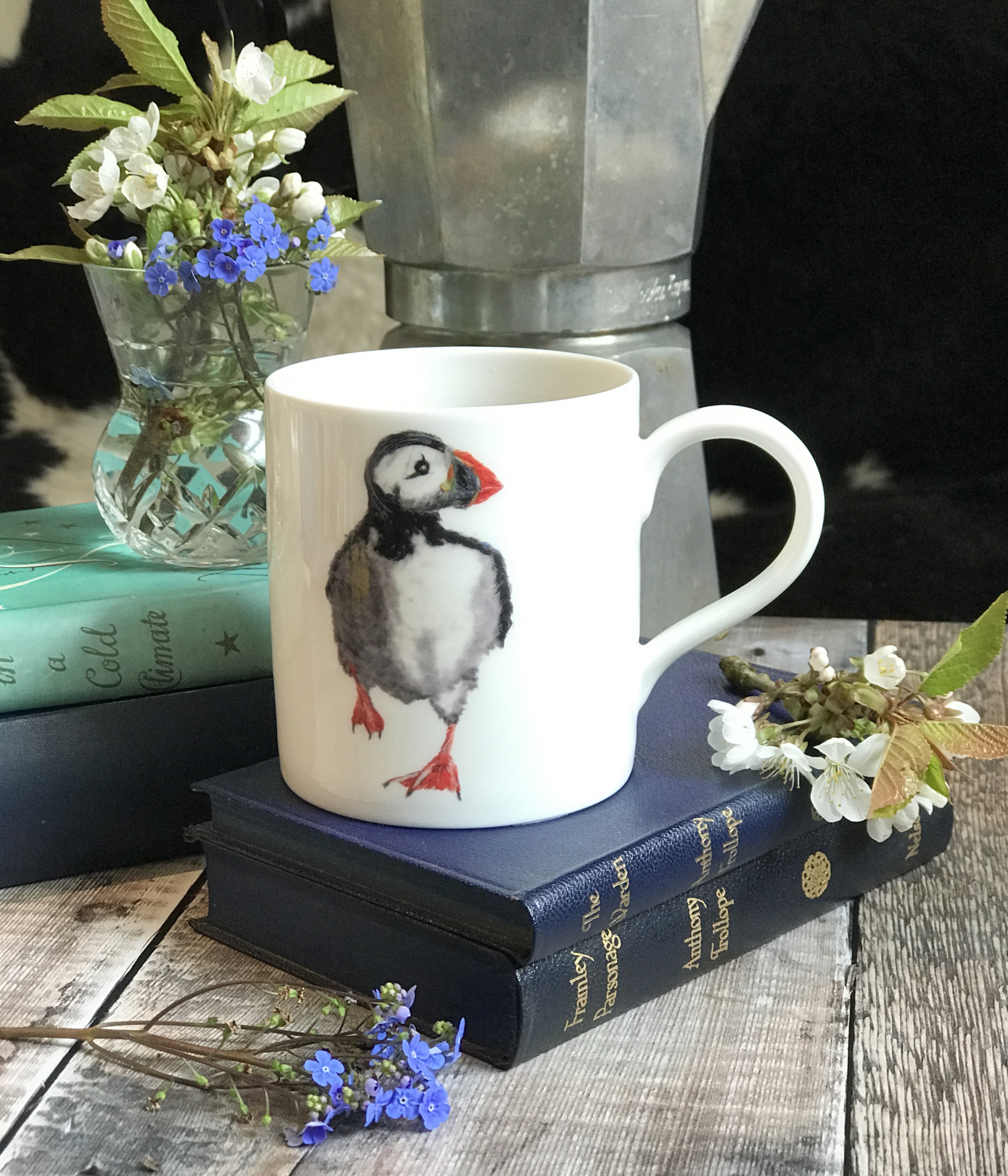 Mug pop puffin running A