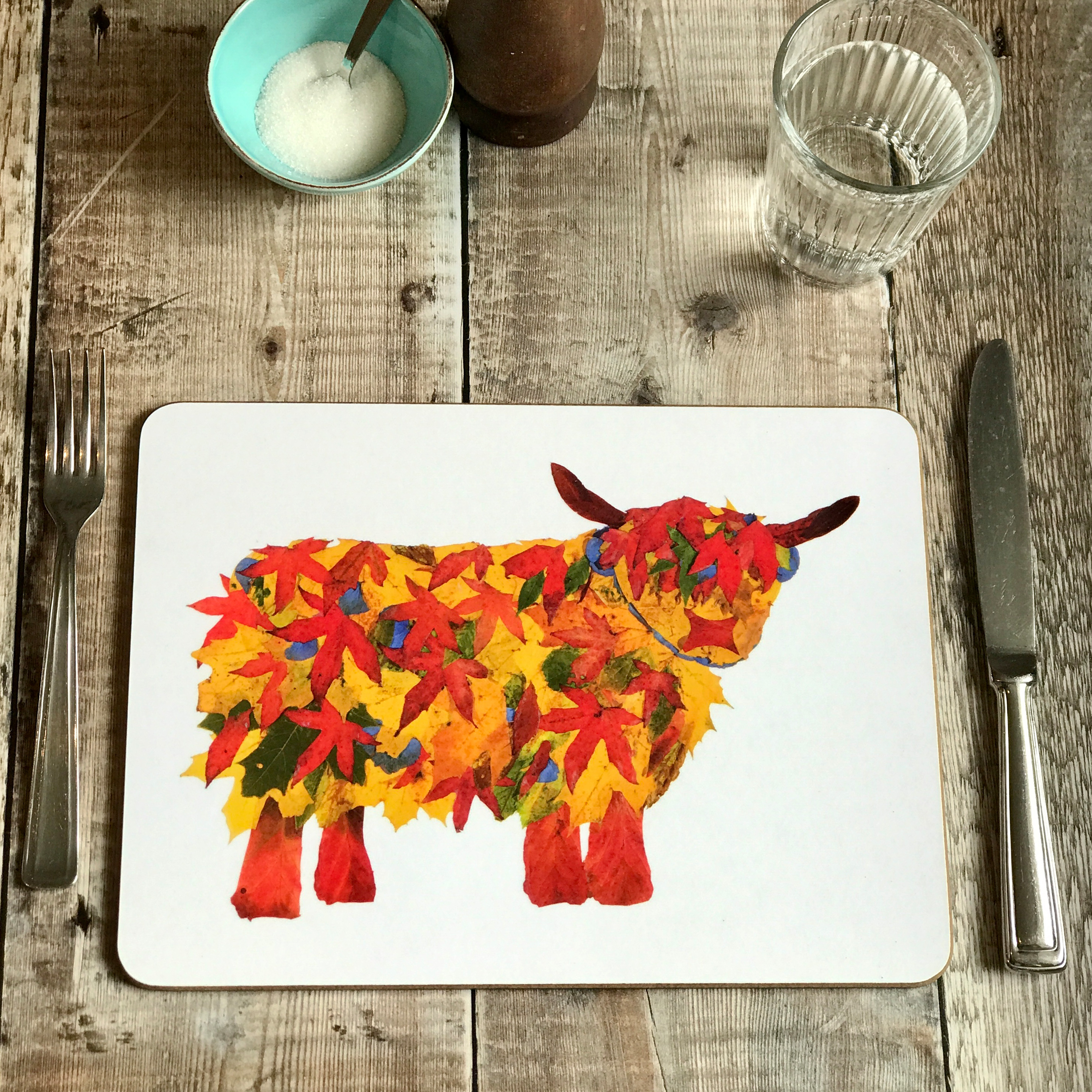 TABLEMAT - Oblong - Leaf Highland Cow Design
