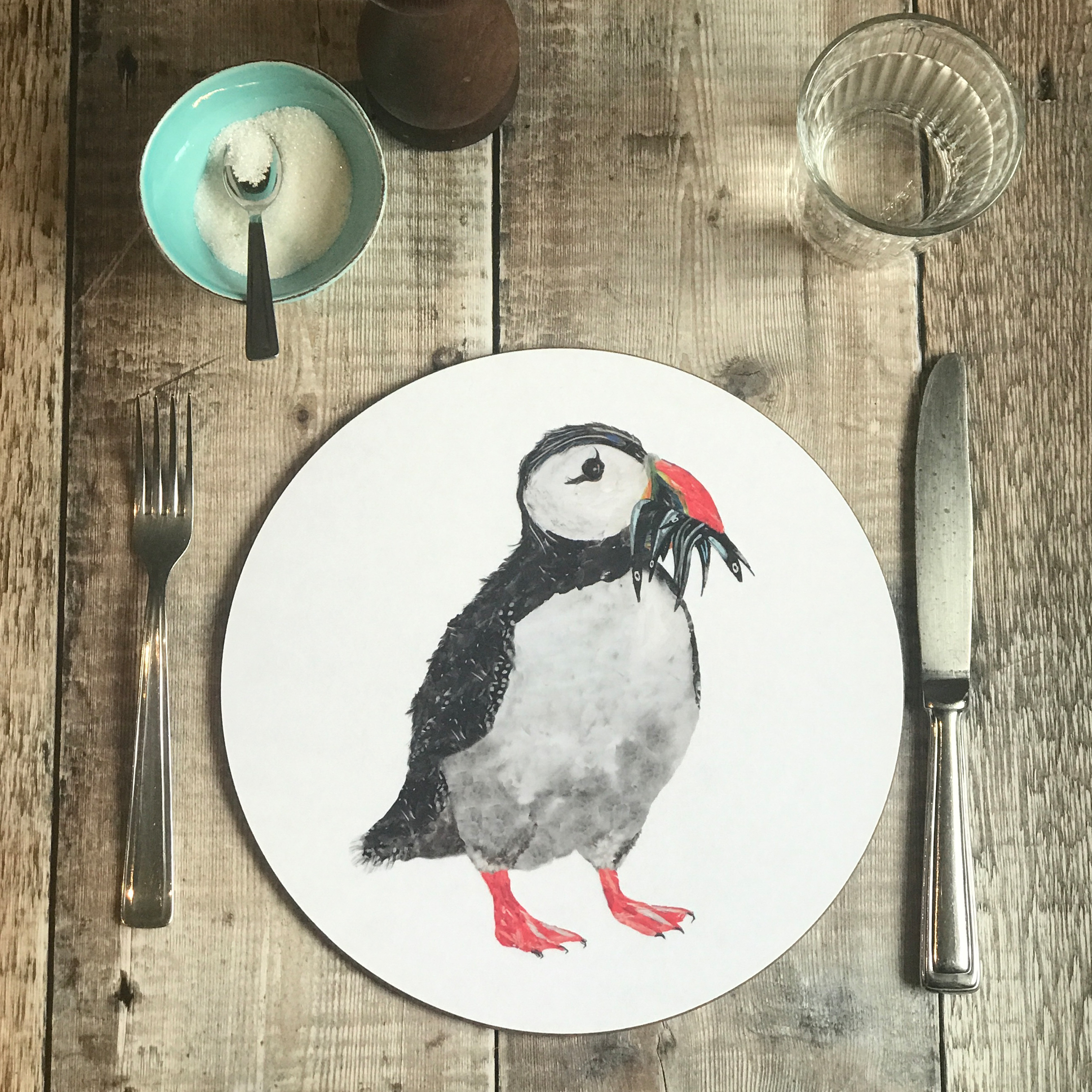 ROUND TABLEMAT - Puffin with Fish
