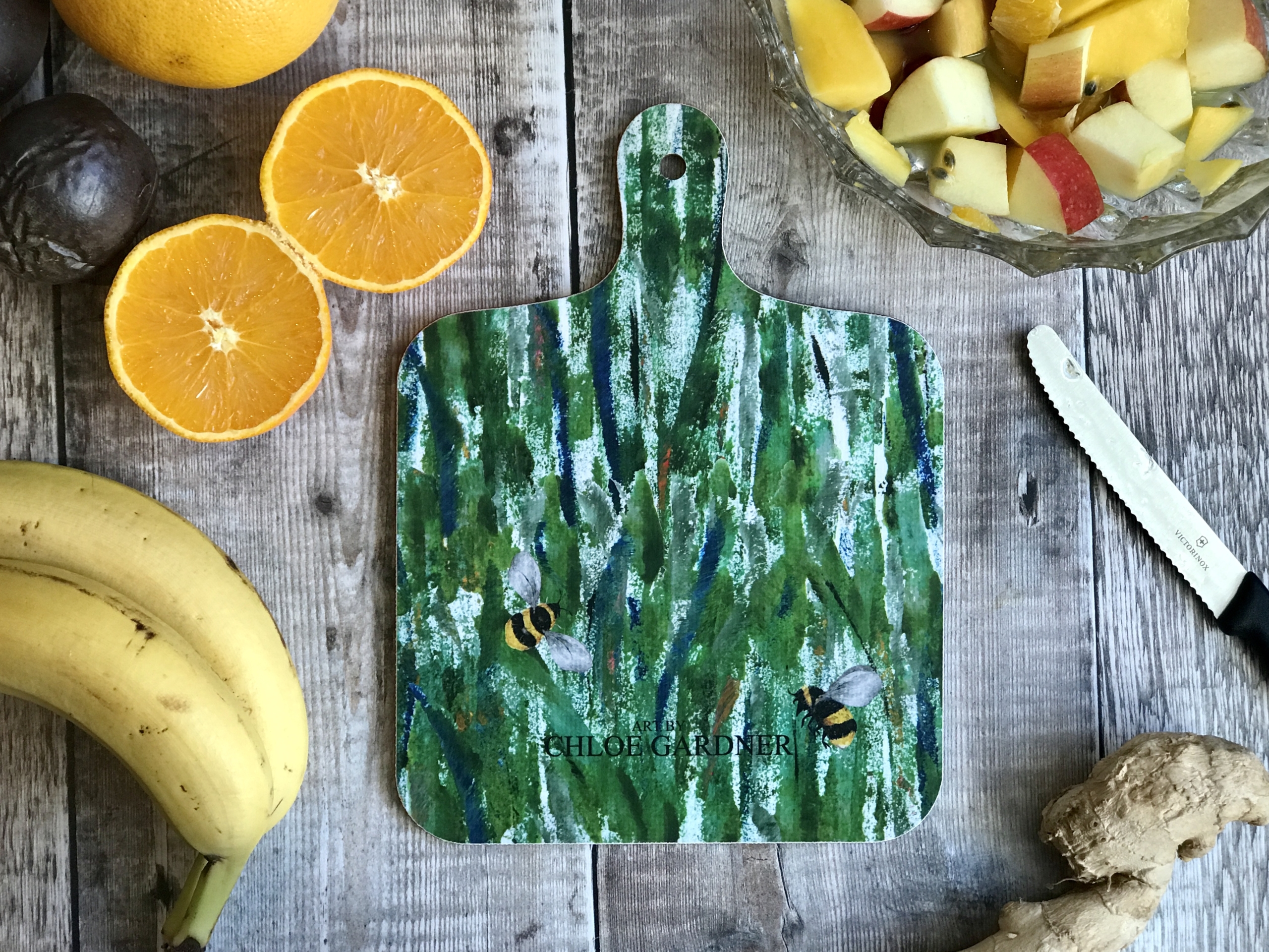 chopping board large bee and thistle back