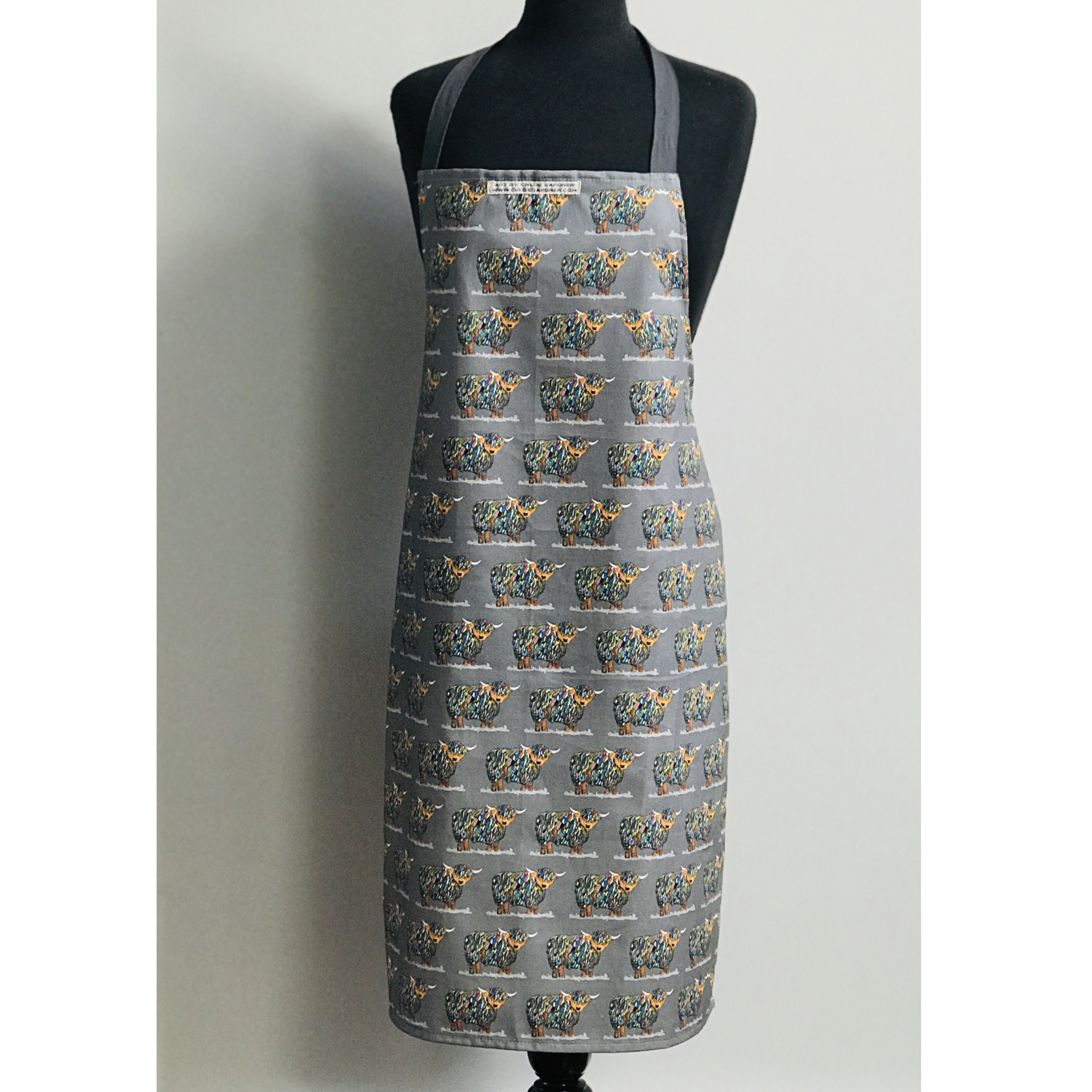 APRON Bright Highland Cow on Grey