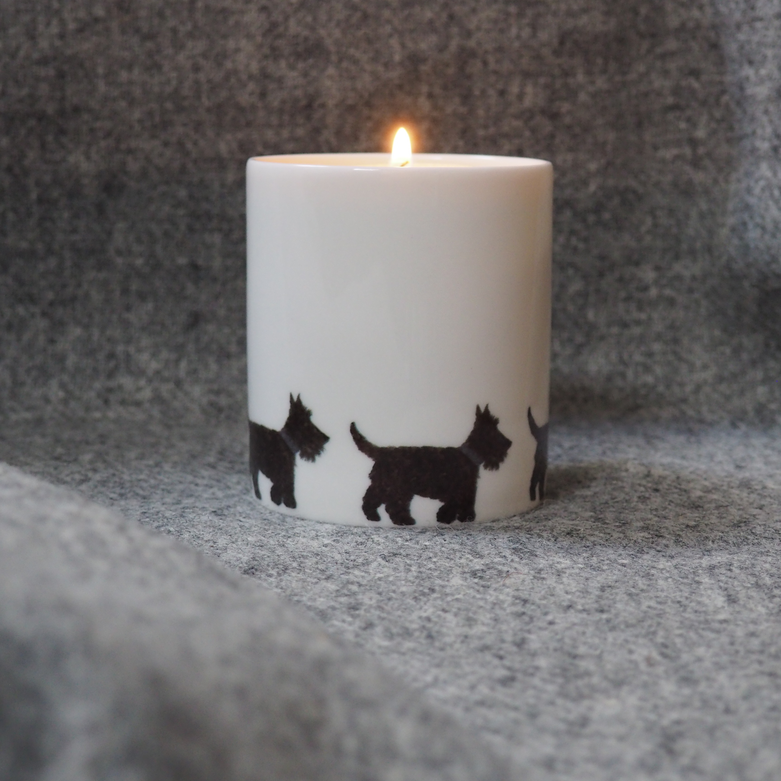 CANDLE - Scottie Dog Parade Hand poured ceramic pot Candle in a gift box