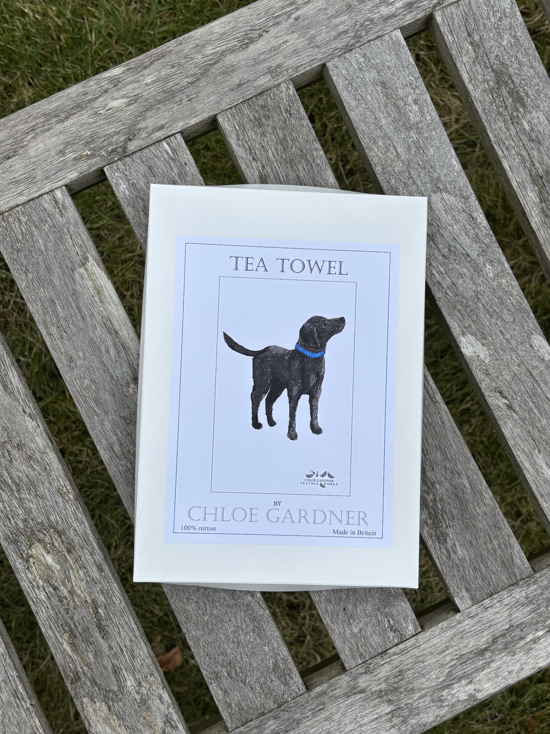 A GIFT BOXED TEA TOWEL -  Feather Labrador Dog